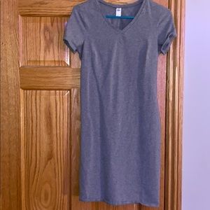 grey dress
